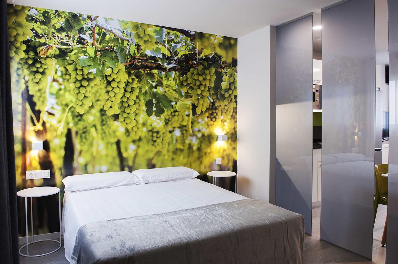 Apartamentos Divan Витория Экстерьер фото