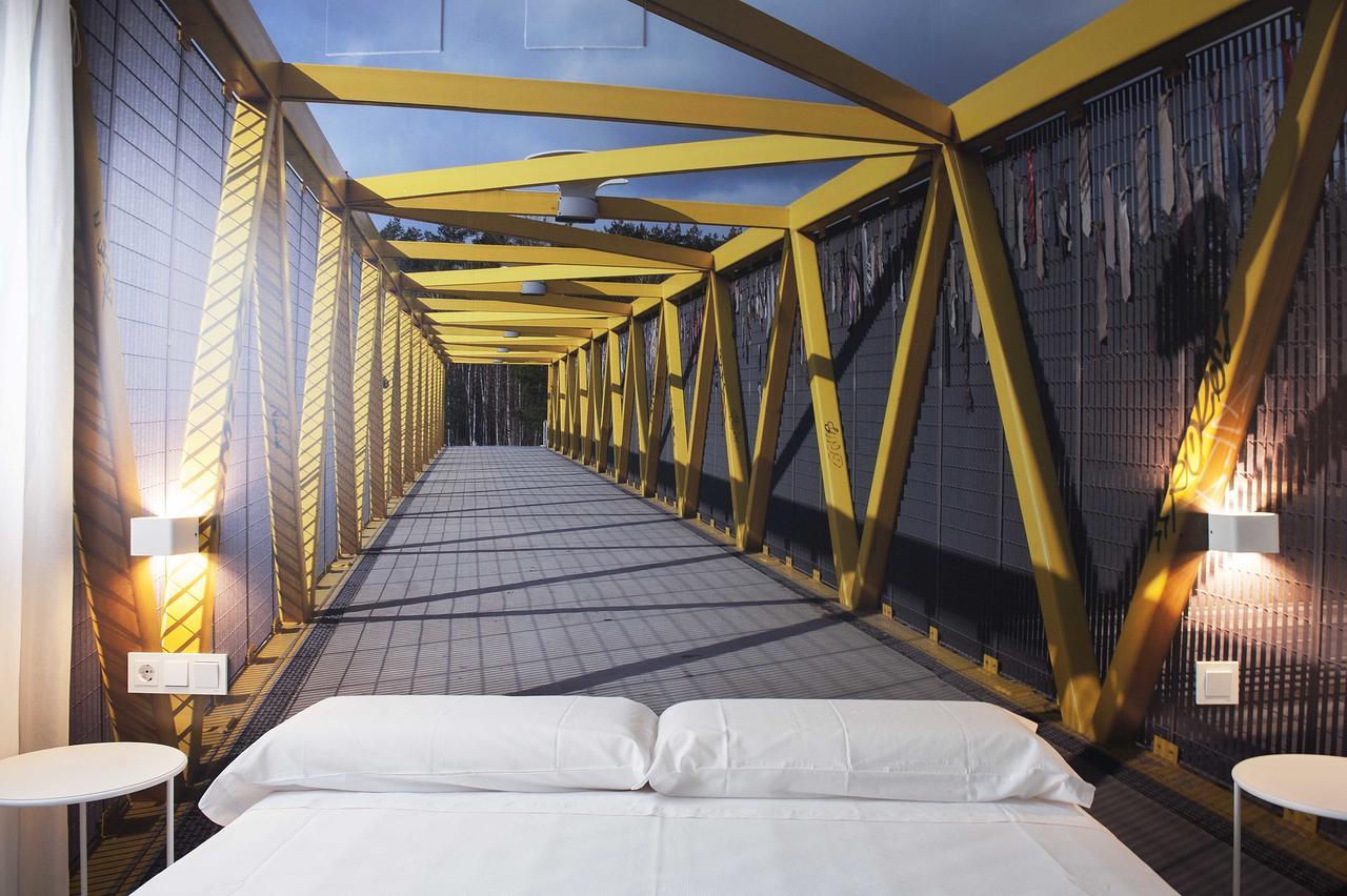 Apartamentos Divan Витория Экстерьер фото