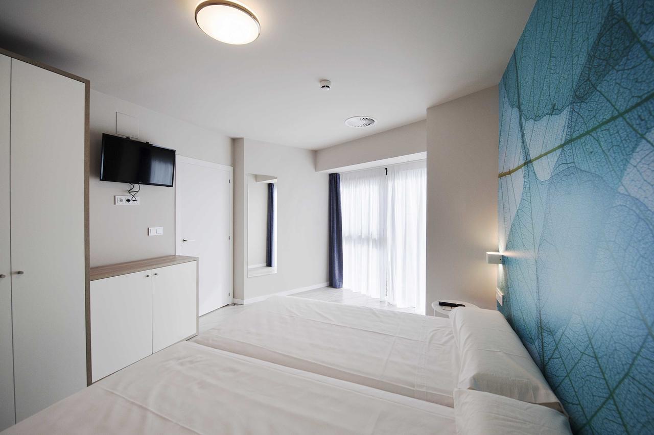 Apartamentos Divan Витория Экстерьер фото