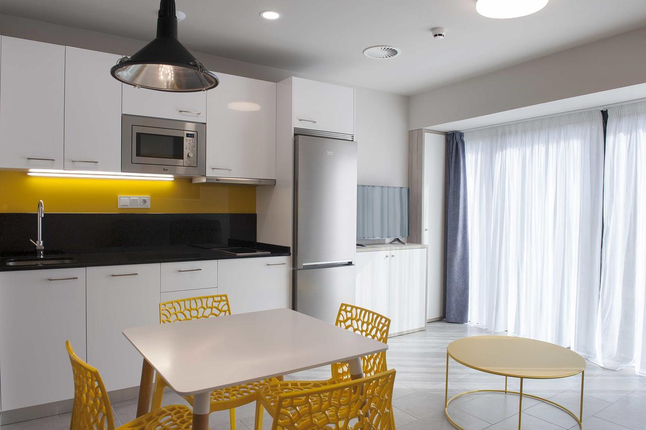 Apartamentos Divan Витория Экстерьер фото