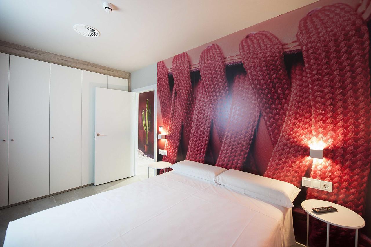 Apartamentos Divan Витория Экстерьер фото