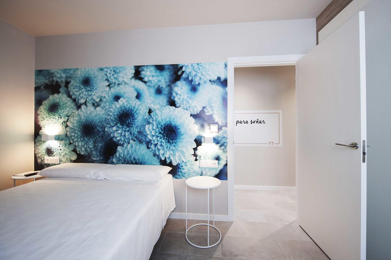 Apartamentos Divan Витория Экстерьер фото
