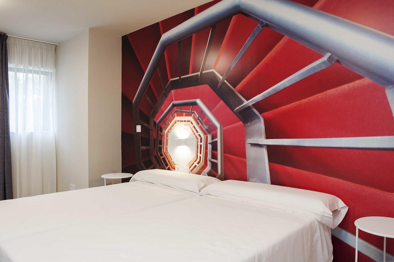 Apartamentos Divan Витория Экстерьер фото