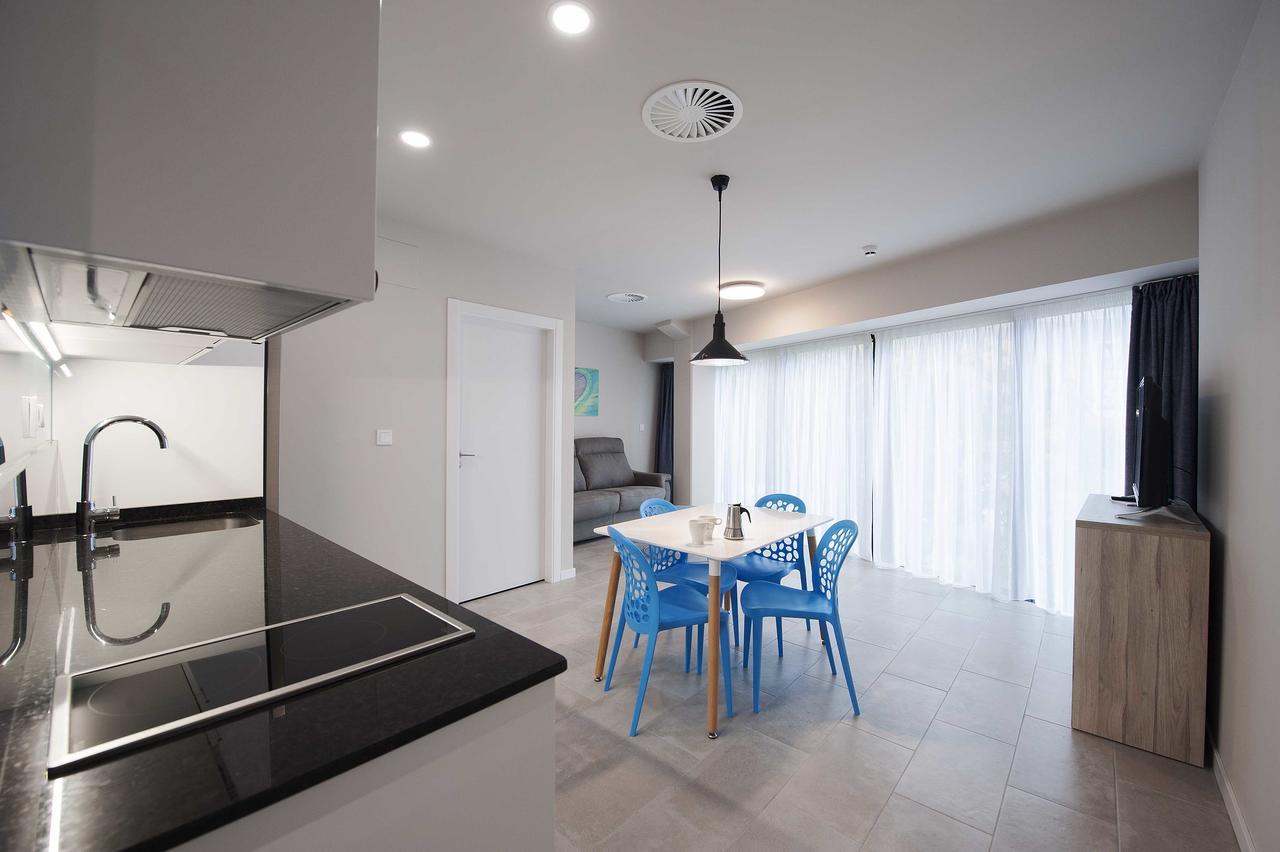 Apartamentos Divan Витория Экстерьер фото