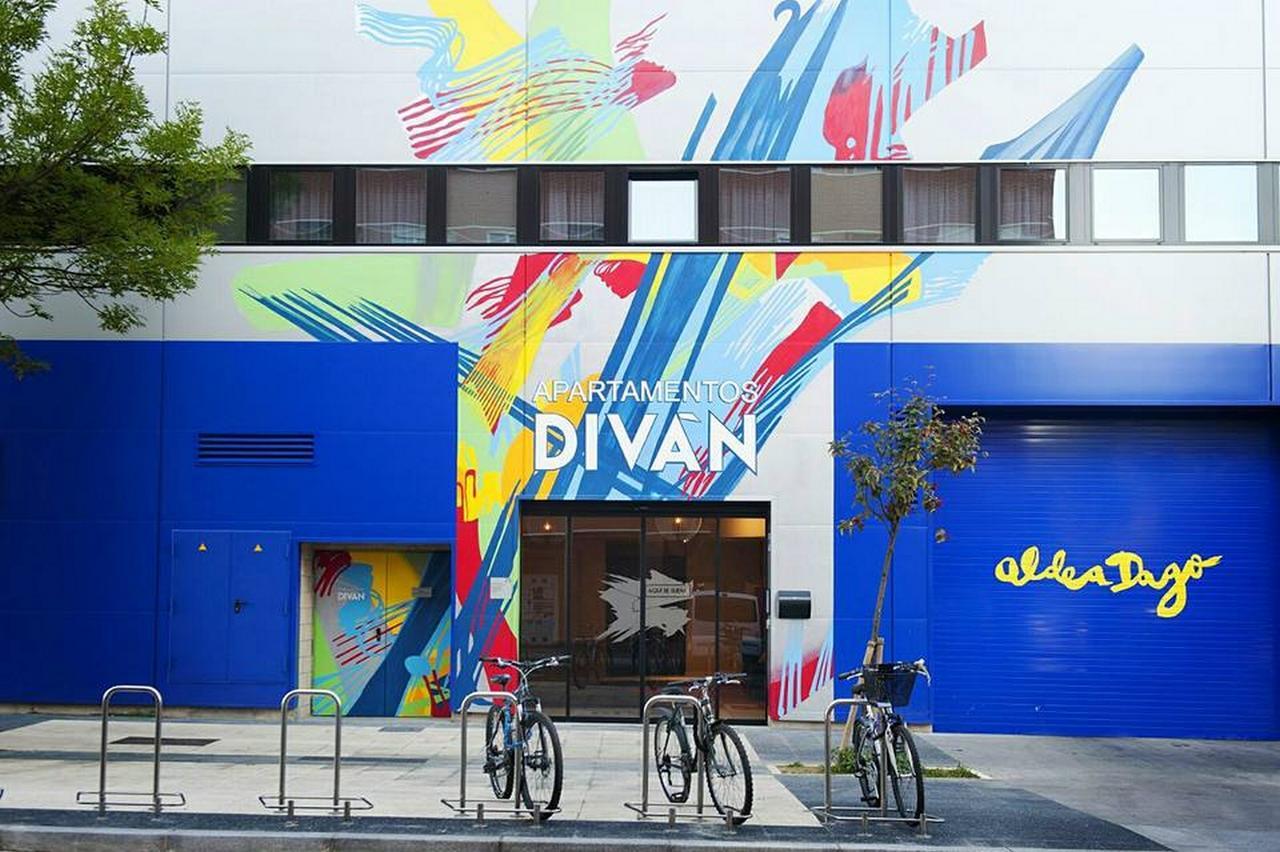 Apartamentos Divan Витория Экстерьер фото